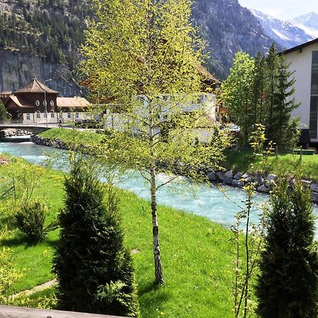 Alpen Chalet Kandersteg Kamer foto