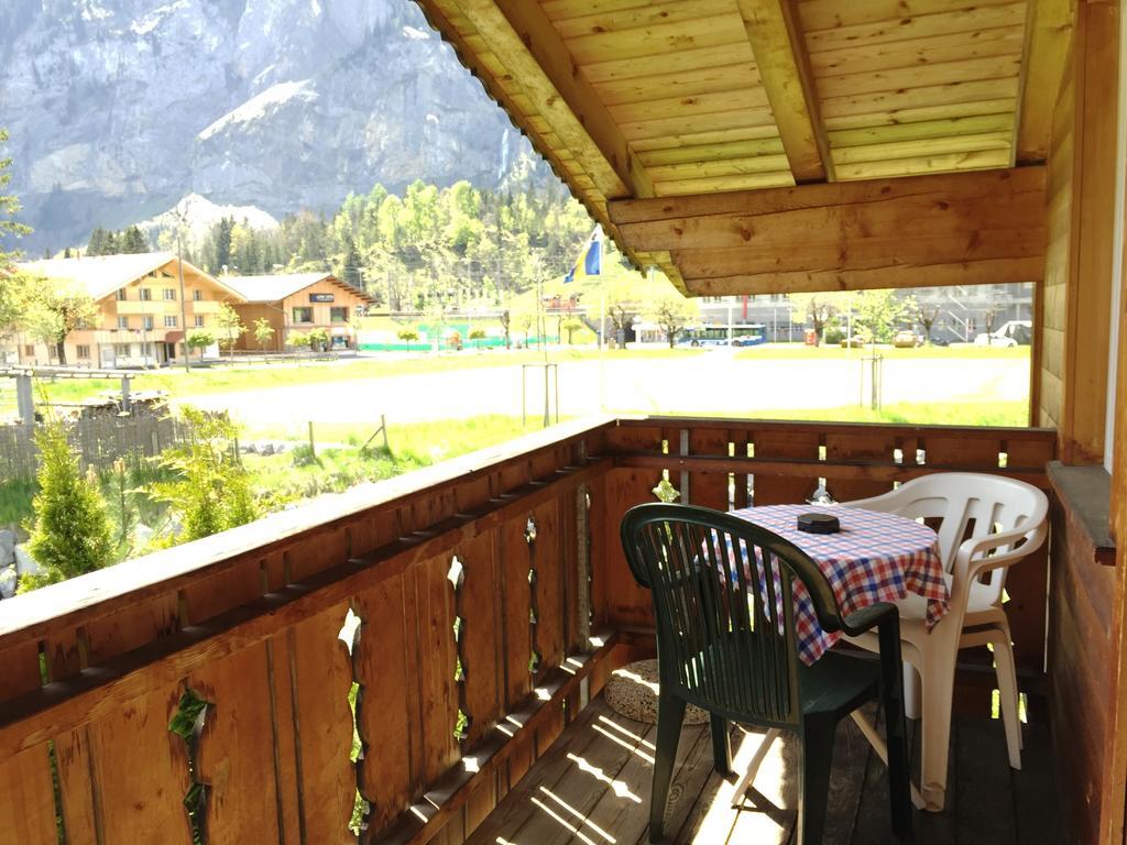 Alpen Chalet Kandersteg Kamer foto