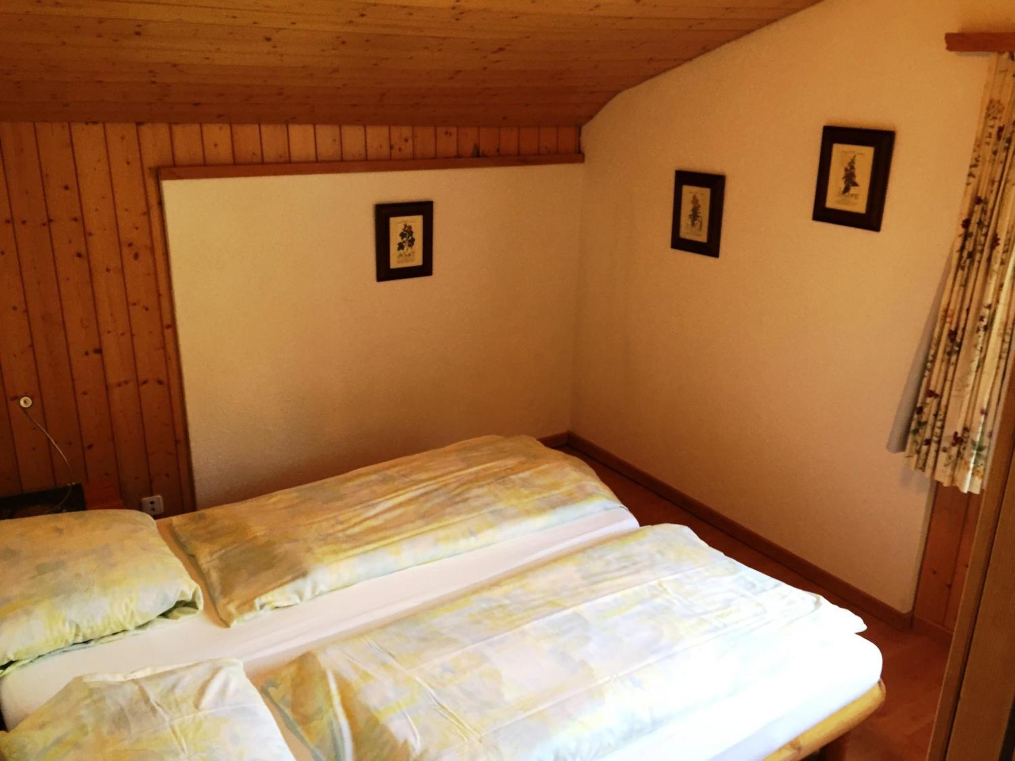 Alpen Chalet Kandersteg Kamer foto